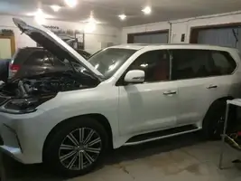 LEXUS LX570 2016